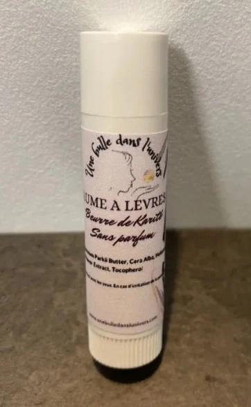 Baume à lèvres à la cire d'abeilles